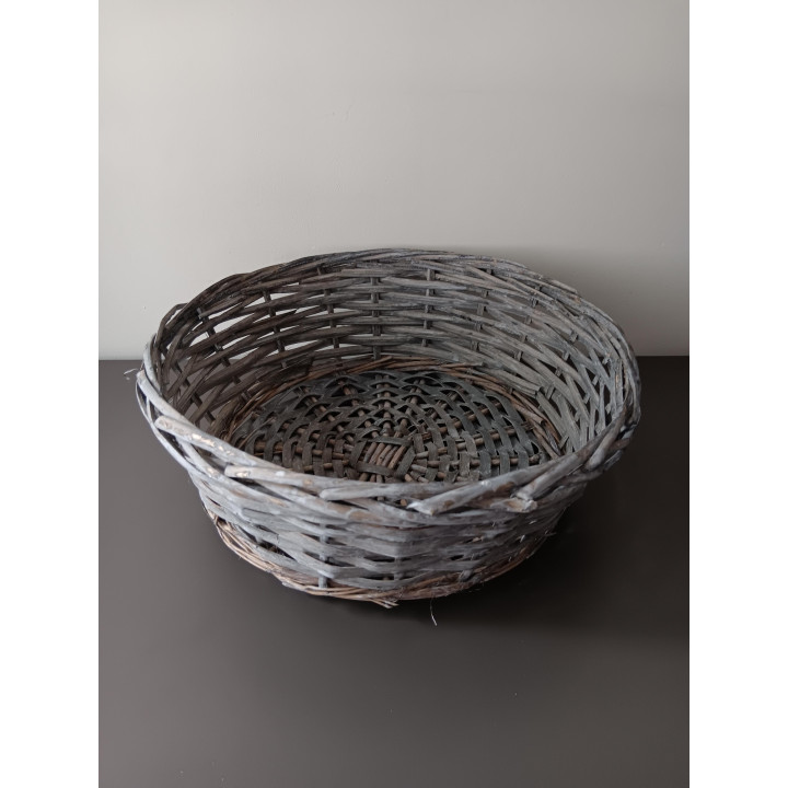 Rieten mand grijsbruine tint