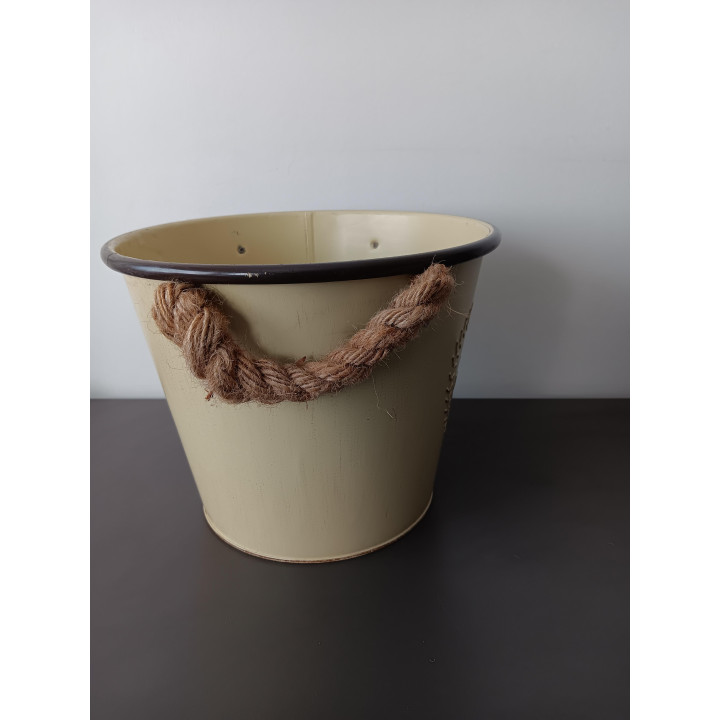 Metalen Fresh Farm House Bloemenemmer met Touwhengsels