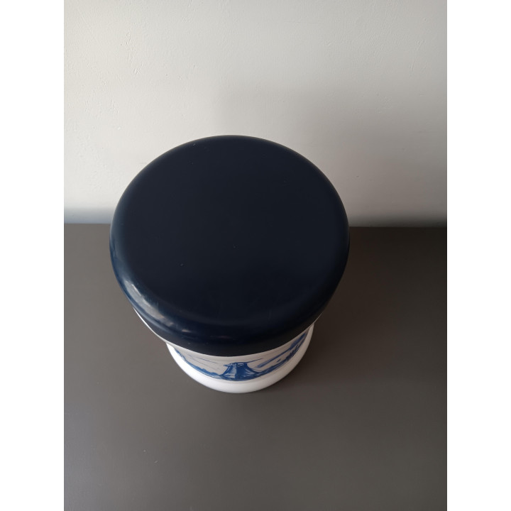 Vintage Willem II tabakspot opaline melkglas