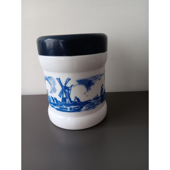 Vintage Willem II tabakspot opaline melkglas