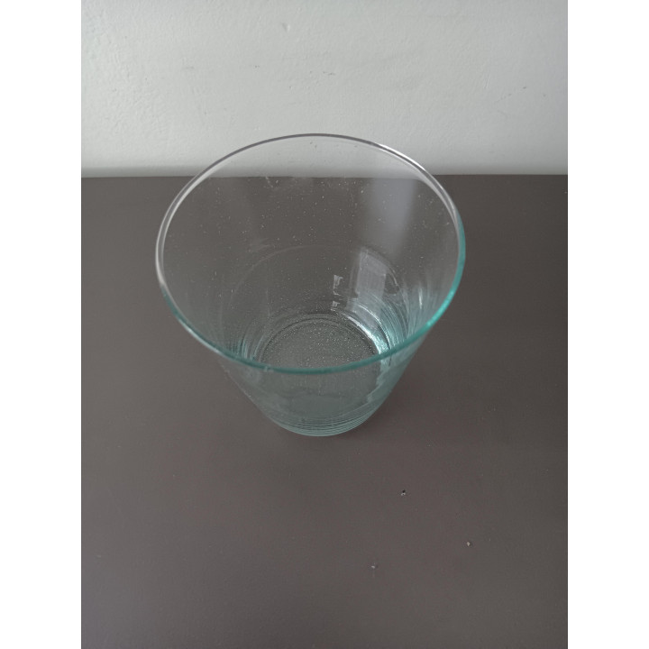 Glazen potje vaasje van helder glas