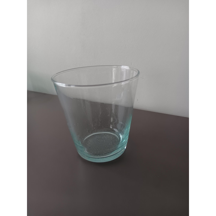 Glazen potje vaasje van helder glas