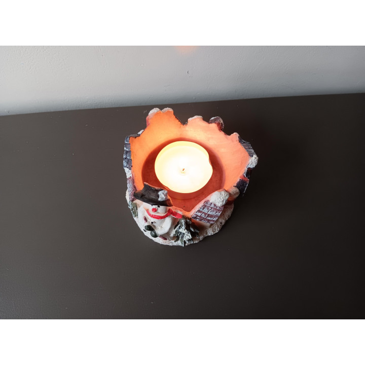 Kerst theelichthouder met sneeuwpop en huisje