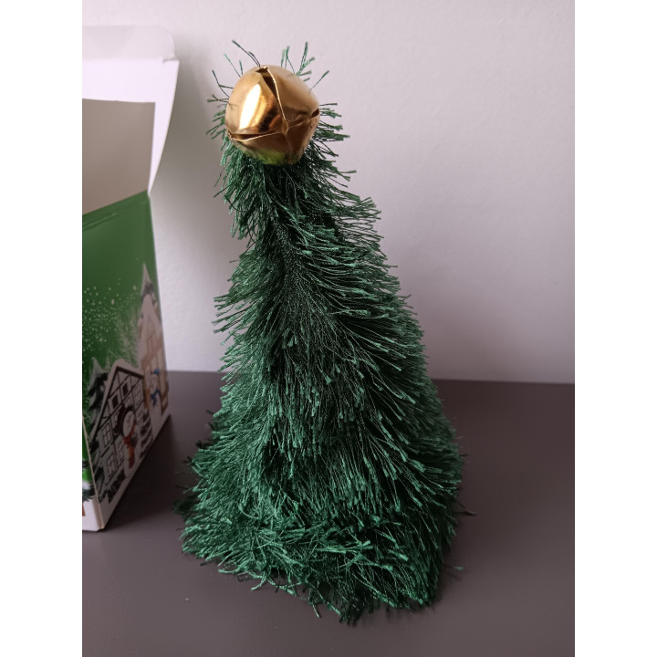 Bewegende kerstboom met geluid op batterijen 15 cm