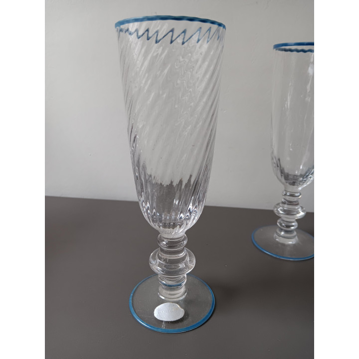 Set van 6 glazen op voet Cristallerie Hartzviller met blauwe rand