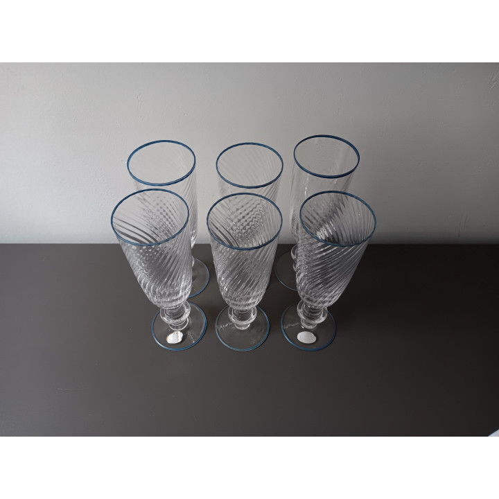 Set van 6 glazen op voet Cristallerie Hartzviller met blauwe rand