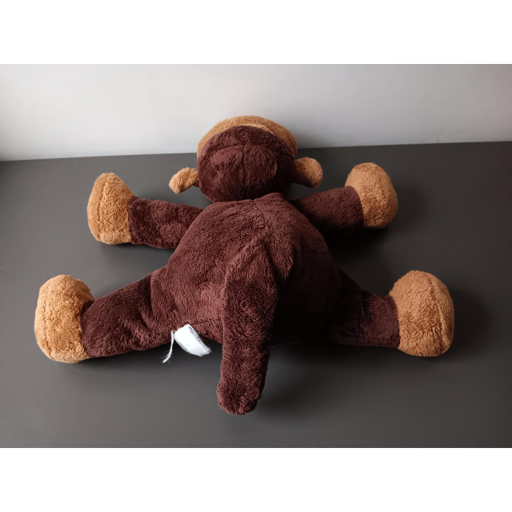 Grote liggende aap knuffel bruin | Angelique’s Kringloop