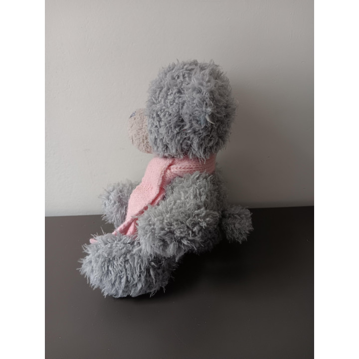 Grijze teddybeer met roze sjaal | Angelique’s Kringloop