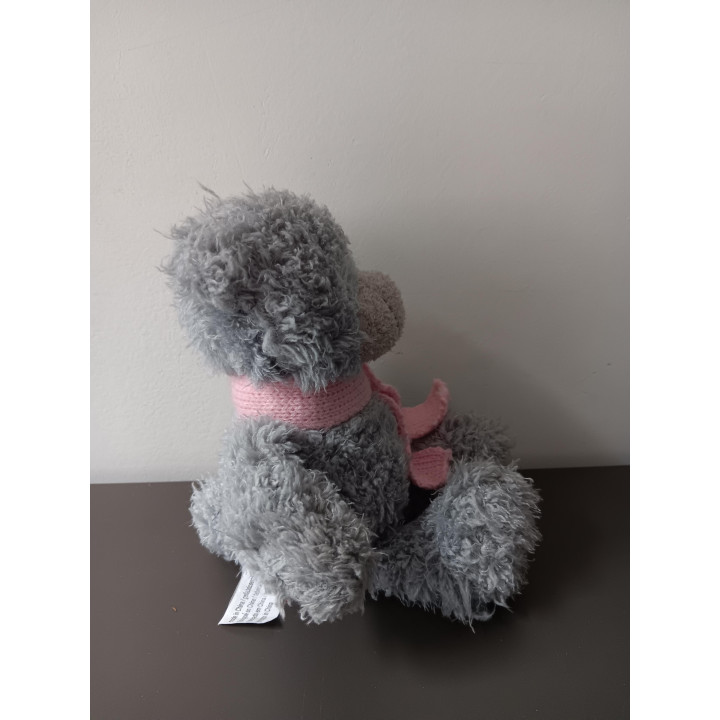 Grijze teddybeer met roze sjaal | Angelique’s Kringloop