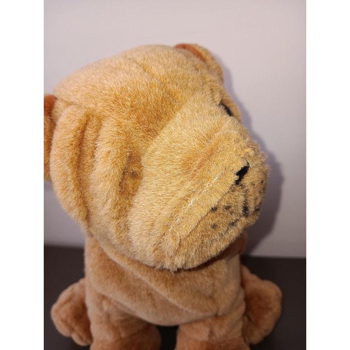 Pluche bulldog knuffel zittend