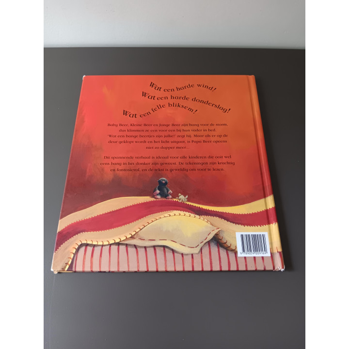 Alle beren in bed door Paul Bright en Jane Chapman