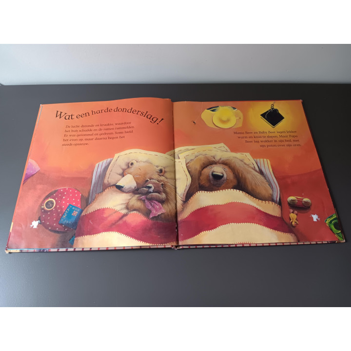 Alle beren in bed door Paul Bright en Jane Chapman