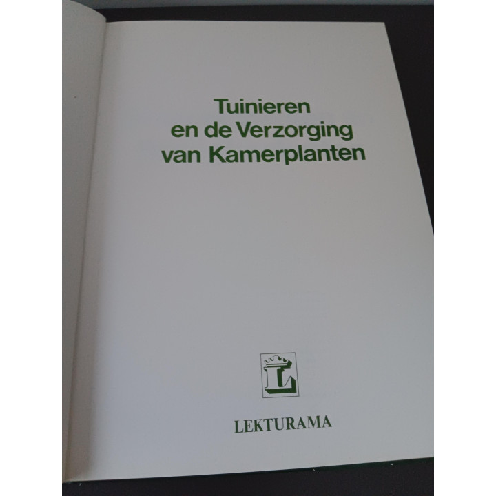 Bloemschikken en Droogboeketten inspiratieboek