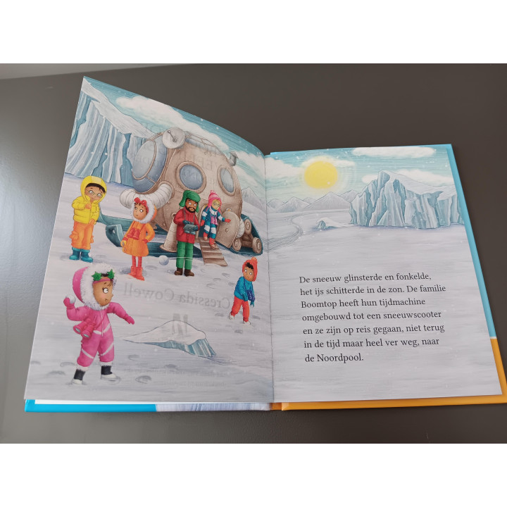 De Boomtop Tweelingen avonturen in de wildernis De tweelingen volgen een ijsbeer