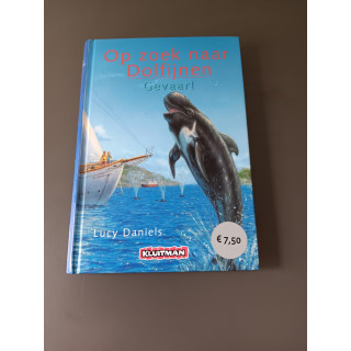 Op zoek naar dolfijnen Gevaar Lucy Daniel