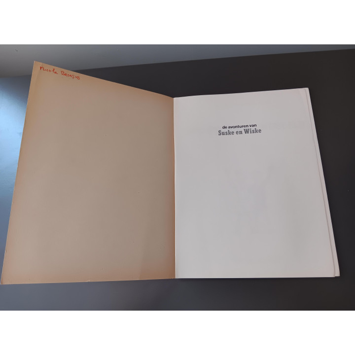 Suske en Wiske Het statige standbeeld