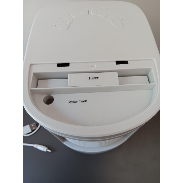 Compacte USB aircooler luchtkoeler met watertank en sfeerverlichting