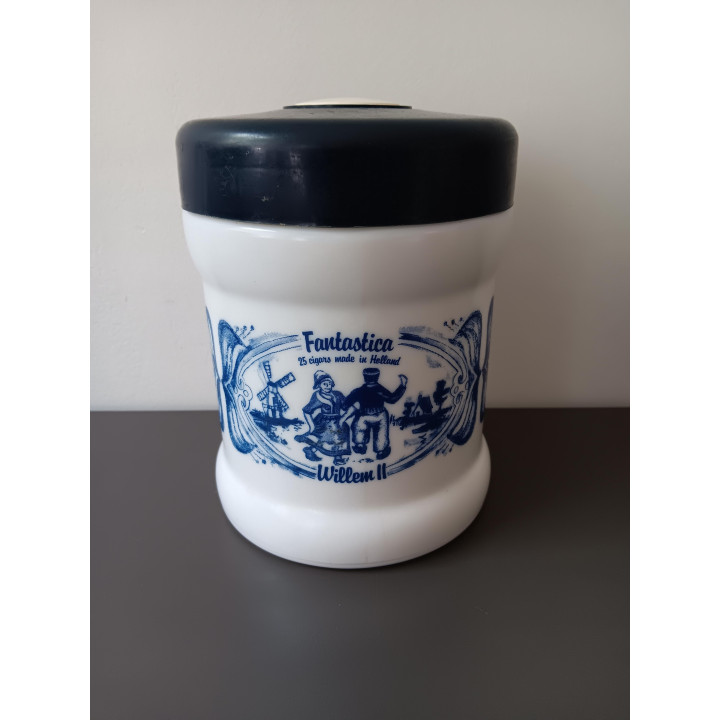 Vintage melkglas Opaline tabakspot Willem II Valkenswaard Holland