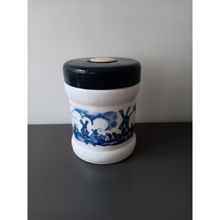 Vintage melkglas Opaline tabakspot Willem II Valkenswaard Holland