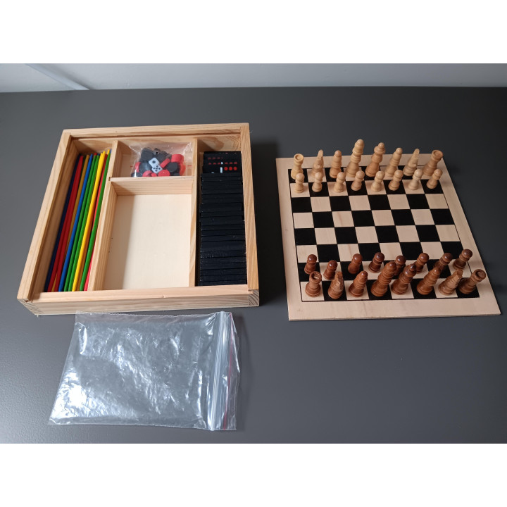 Houten spelset met schaak dammen backgammon domino en mikado