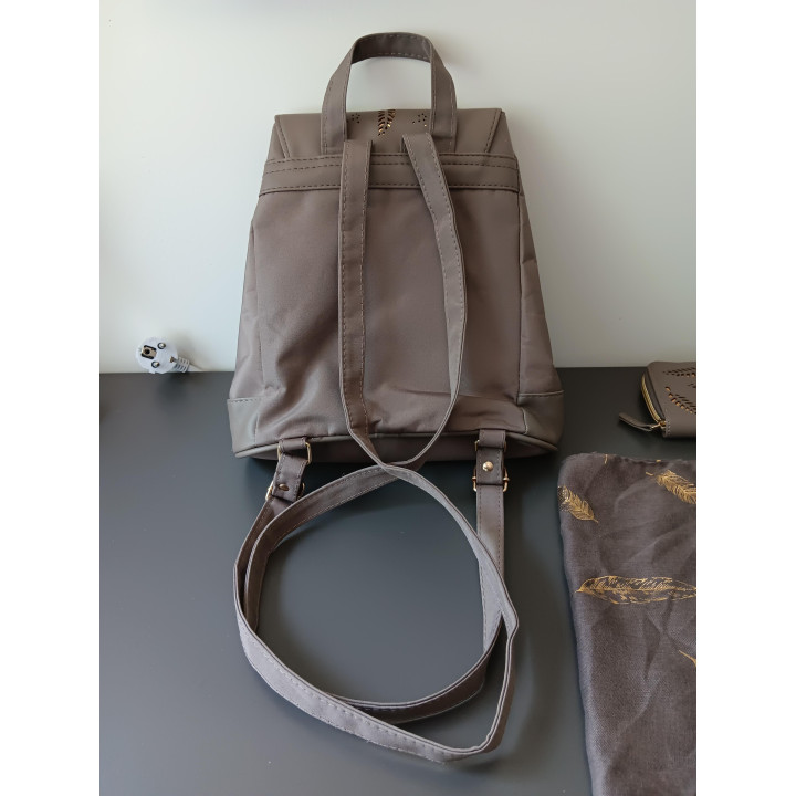 Set Rugtas Portemonnee en Sjaal Taupe met Gouden Veren