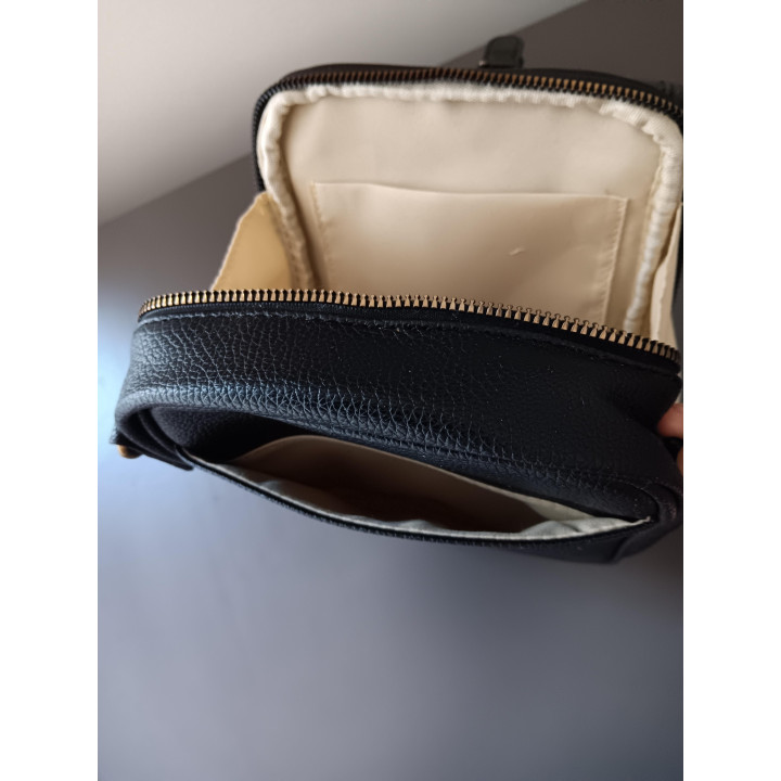 Zwarte Schoudertas met Meerdere Vakken