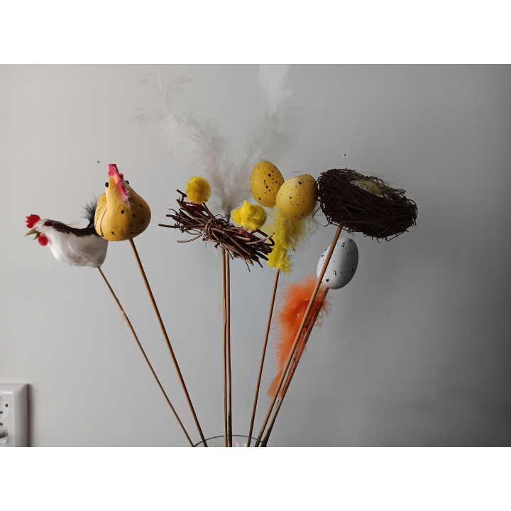 Set van 8 paasprikkers met kuikens, nestjes en eitjes