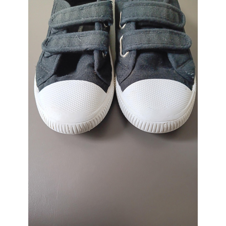 Zwarte gymschoenen Panther maat 33