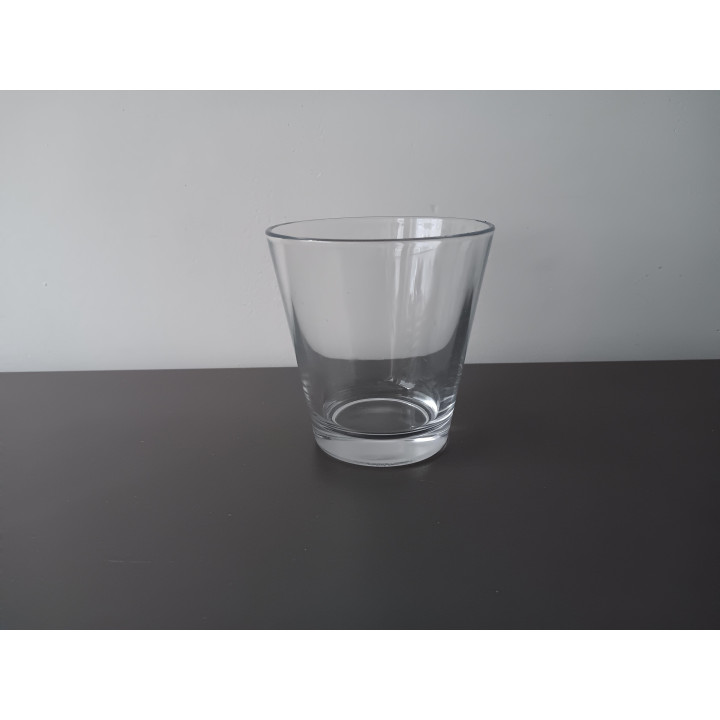Helder drinkglas met verzwaarde bodem