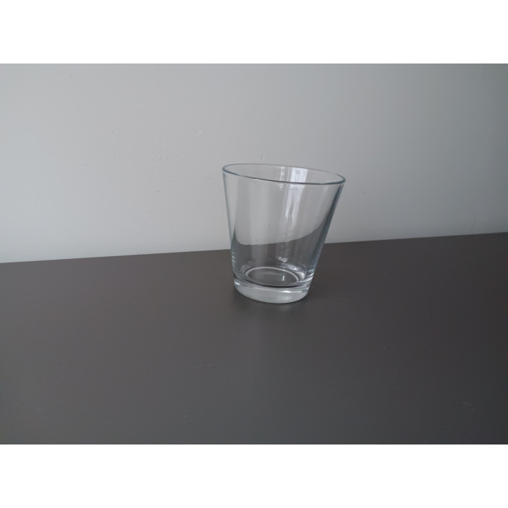 Helder drinkglas met verzwaarde bodem