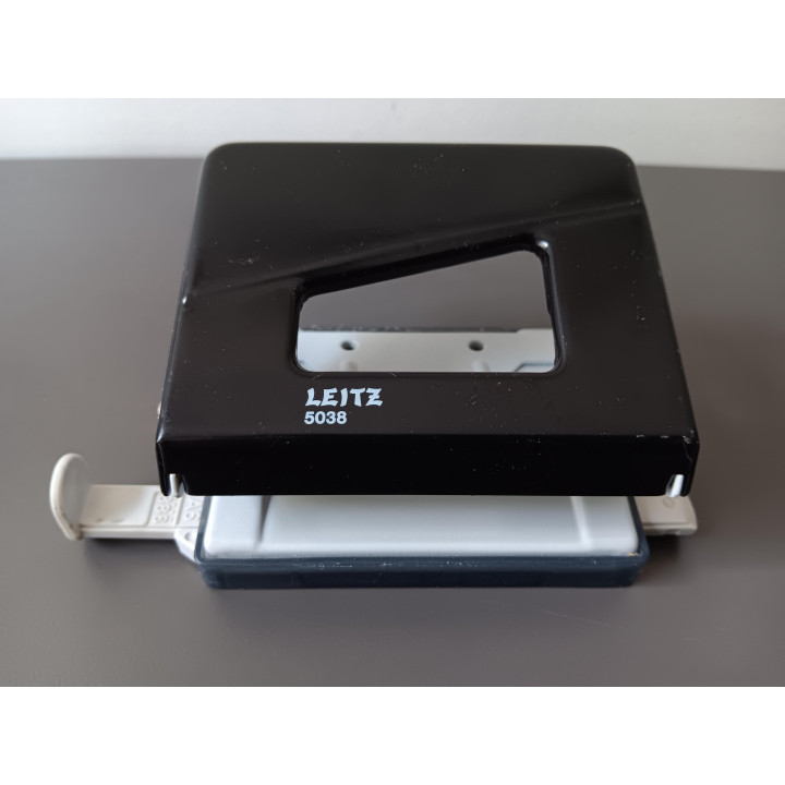 Leitz 5038 perforator