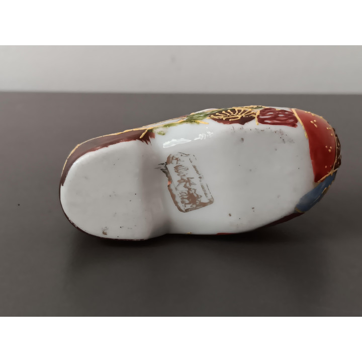 Japanse porseleinen mini klomp