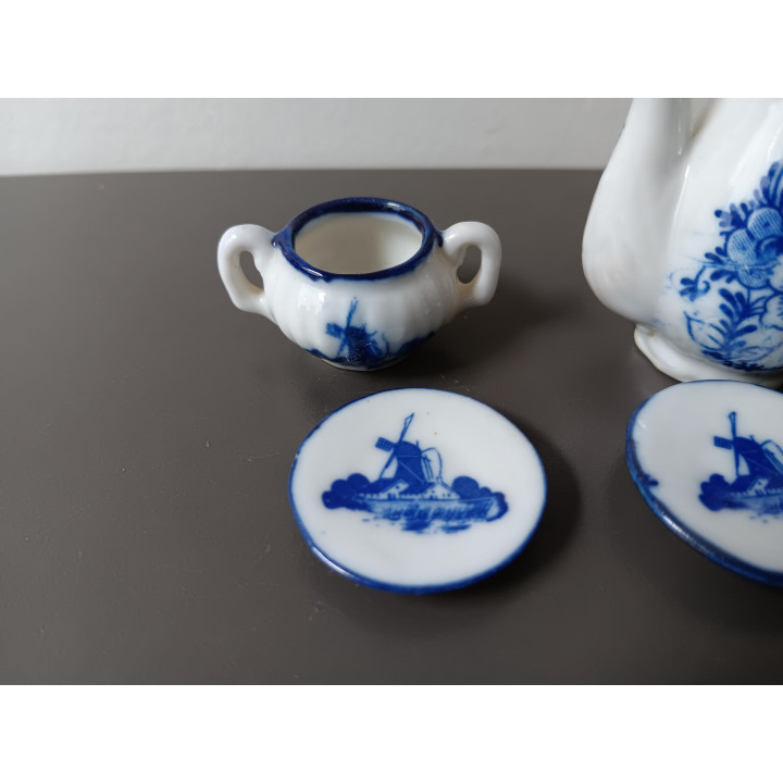 Delfts blauw mini theeservies op serveerplaat