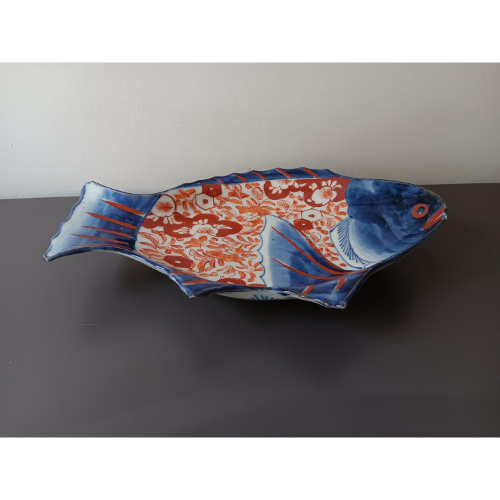 Japans Imari porseleinen visschaal