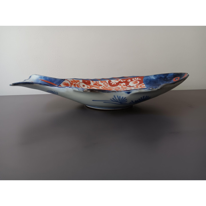 Japans Imari porseleinen visschaal