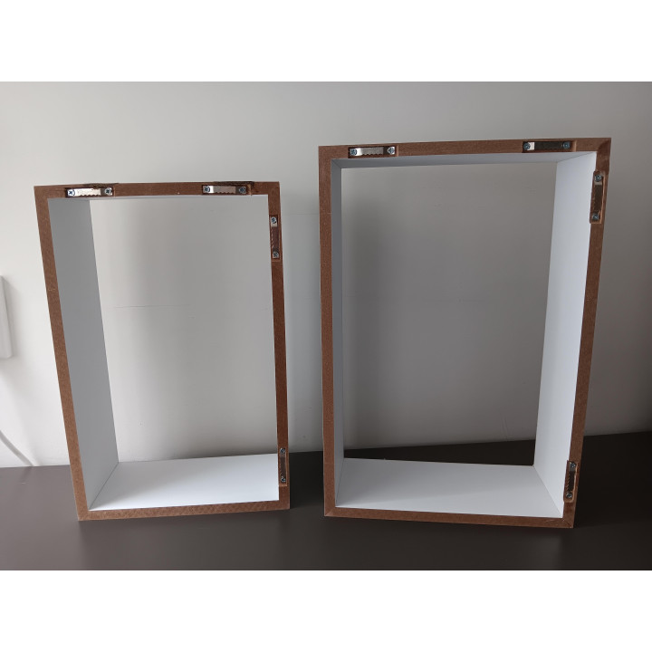 Set van 2 witte wandrekken MDF