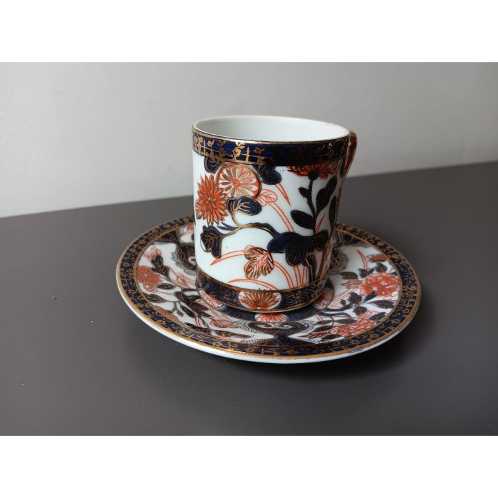 Imari Japan kop en schotel Saji porselein