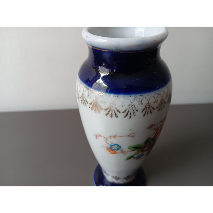Vintage porseleinen vaas blauw wit met bloemen