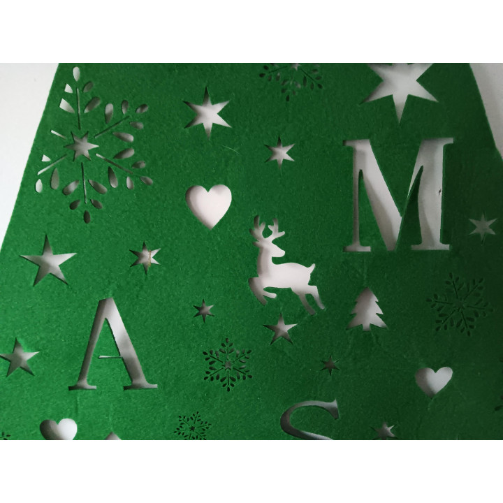 Grote vilten wandkerstboom groen met uitsneden