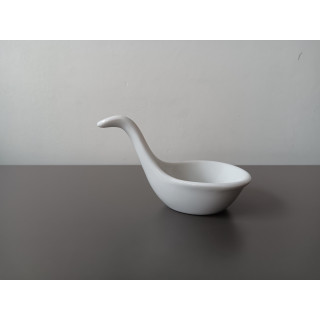 Witte keramische amuselepel