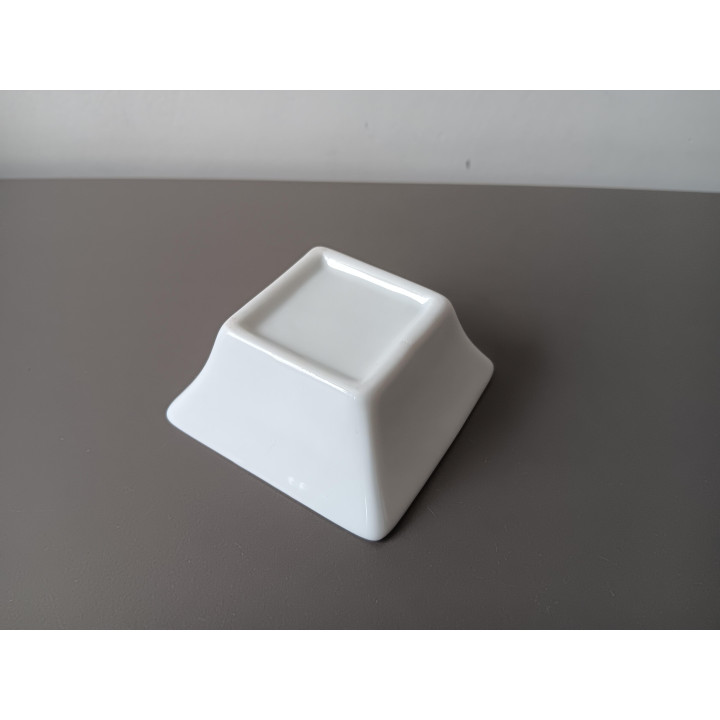 Wit porseleinen amuse schaaltje