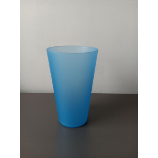 Blauwe kunststof drinkbeker