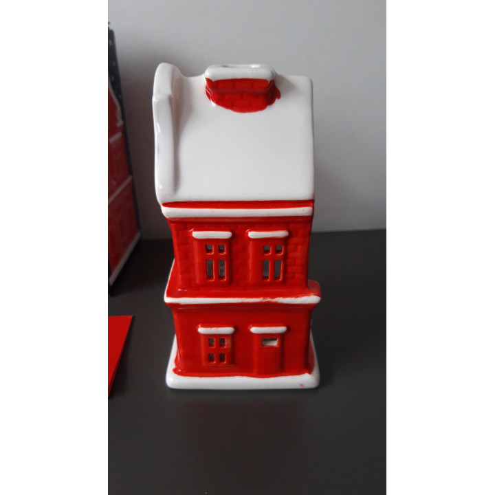 Hollands Keramisch Huisje Nr 5 Vakwerkhuisje met LED lichtje