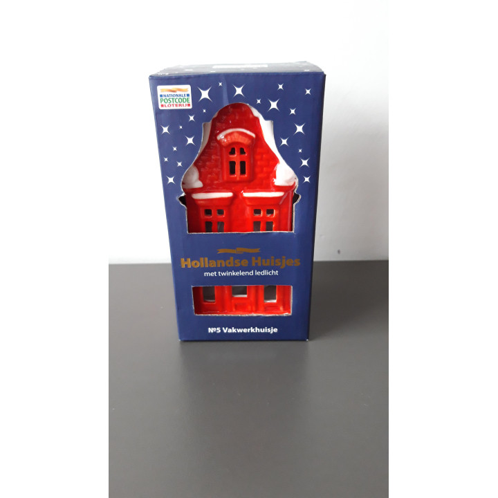 Hollands Keramisch Huisje Nr 5 Vakwerkhuisje met LED lichtje