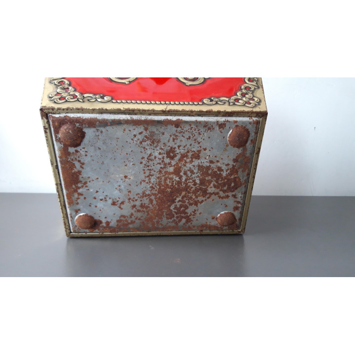 Vintage metalen schatkist blik rood goudkleurig