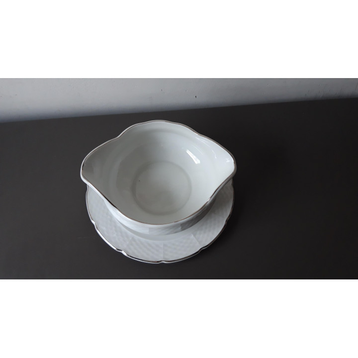 Porseleinen sauskom met vaste onderschotel Thun Czechoslovakia