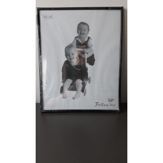 Zwarte fotolijst 24 x 30 cm nieuw
