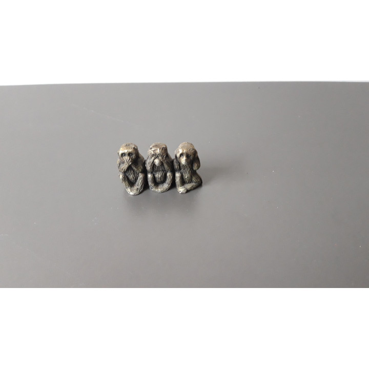 Klein beeldje drie wijze apen horen zien zwijgen