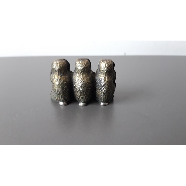 Klein beeldje drie wijze apen horen zien zwijgen