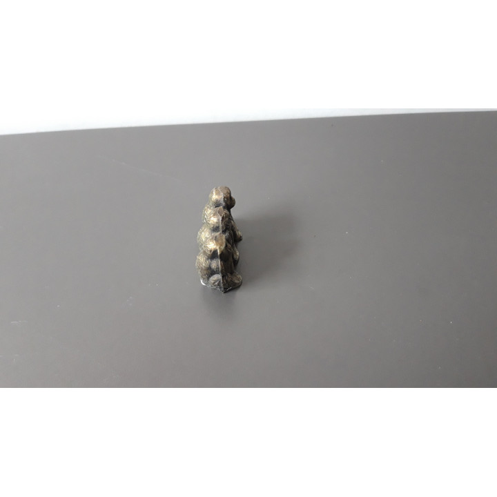 Klein beeldje drie wijze apen horen zien zwijgen